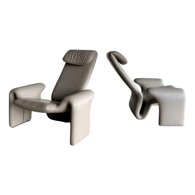 Vintage Sculptural Post Modern Gray Leather Lounge Chair Pair For Sale