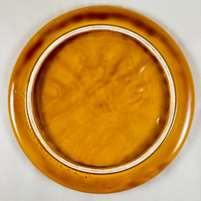 Vallauris Trompe L’Oeil Basket Weave French Cheese Platter For Sale In Philadelphia - Image 6 of 9