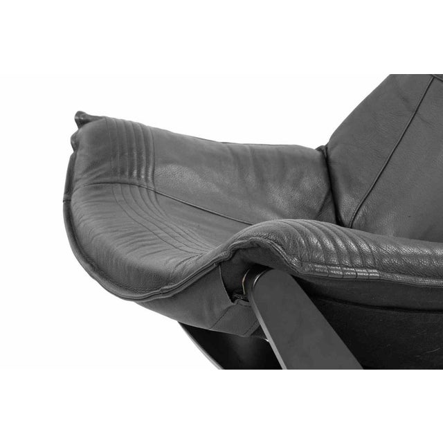 Metal Flight High Lounge Chairs by Takashi Okamura for Nelo, 1970s, Set of 2 For Sale - Image 7 of 8