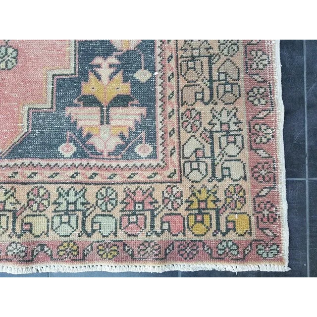 1960s Vintage Oushak Handmade Tribal Wool Rug- 4′3″ × 8′4″ For Sale - Image 9 of 11