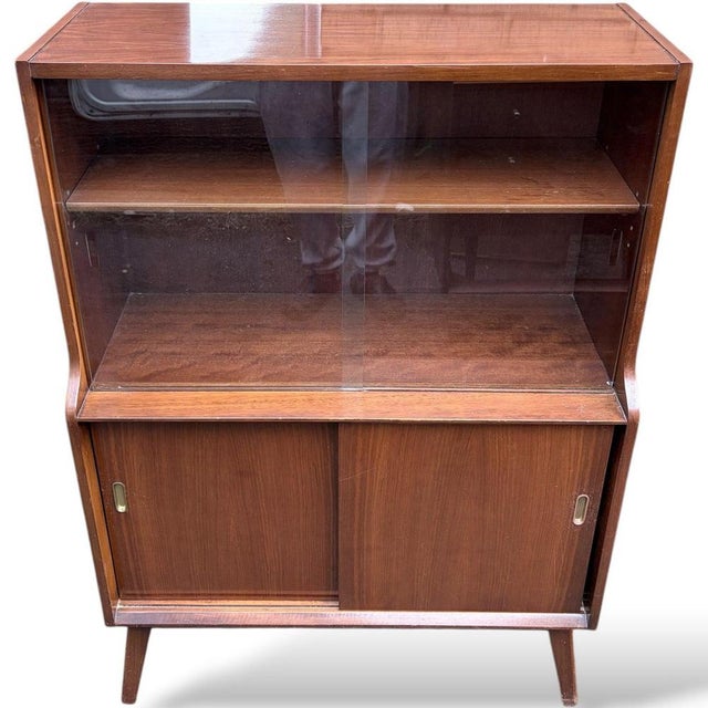 Contemporary Mid-Century Modern Display Cabinet in Walnut For Sale - Image 3 of 11