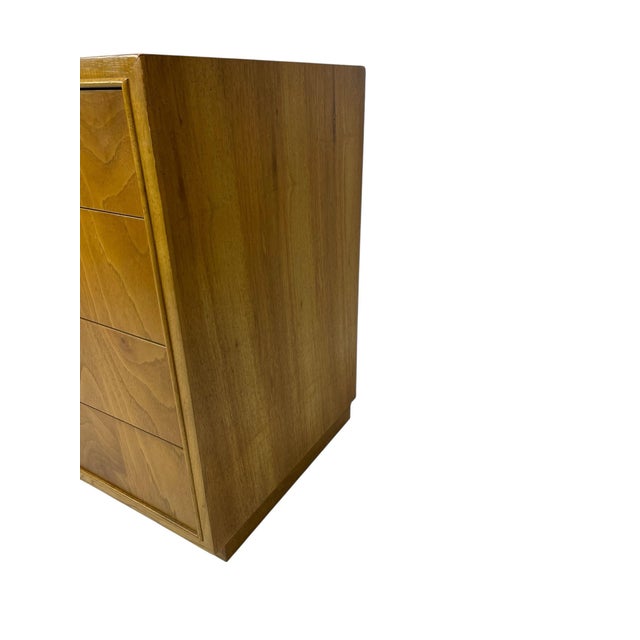 American Mid-Century Modern Oak Veneer Four-Drawer Chest, C. 1960s For Sale - Image 4 of 12