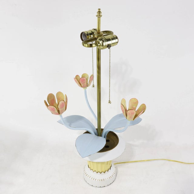 Vintage Brunschwig & Fils Toleware Flower Table Lamp, Yellow and Pink Tulip Design For Sale - Image 9 of 13