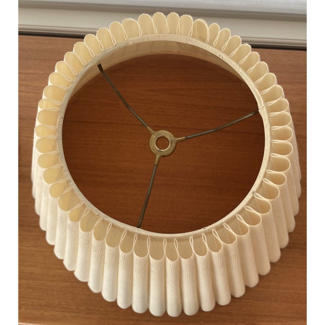 Mid 20th Century Mid 20th Century Postmodern Pleated Textured Cream Linen Lamp Shades - a Pair For Sale - Image 5 of 12