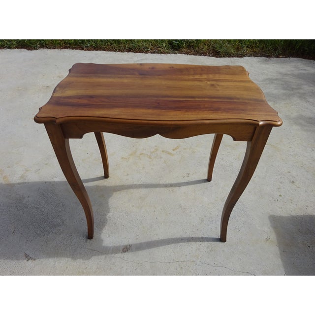 Louis XV Walnut Nesting Tables, 1970s, Set of 3 For Sale - Image 10 of 18