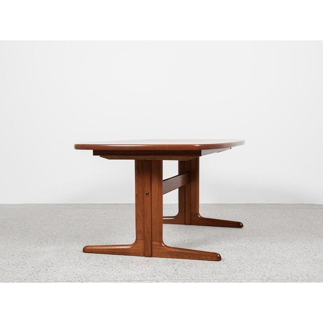 Mid-Century Modern Danish Extendable Oval Dining Table in Teak from Skovby, 1960s For Sale - Image 11 of 13