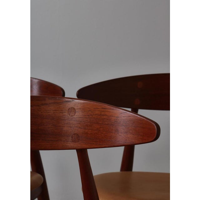 Model CH33 Dining Chairs by Carl Hansen & Sons for Hans J. Wegner, Denmark, 1957, Set of 6 For Sale - Image 15 of 18