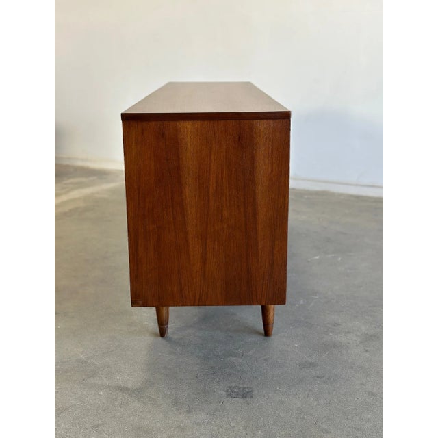 1960s 1990s Minimal Triple Dresser For Sale - Image 5 of 9