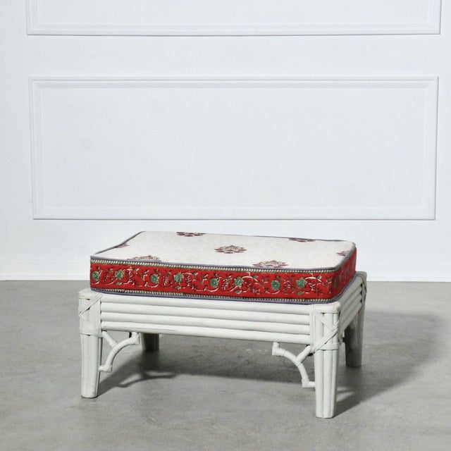 Mid 20th Century Hand Painted Fretwork Ottoman with Indian Block Print Cushion For Sale - Image 5 of 10