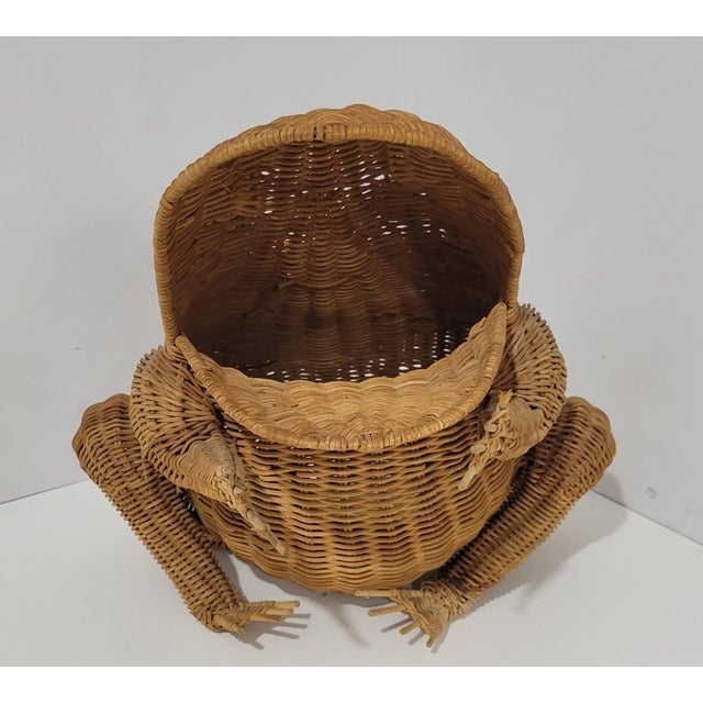 Rustic Bohemian Wicker Frog Storage Basket With Glass Marble Eyes Olivier Cajon Attrib. For Sale - Image 3 of 9