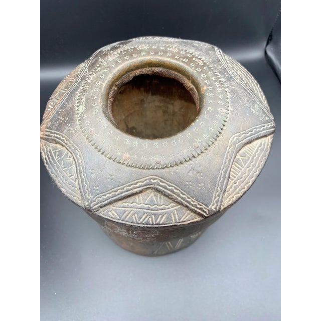 Wood 19th Century Antique Middle Eastern Bedouin Mihbaj Wood Mortar For Sale - Image 7 of 12