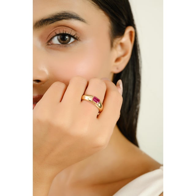 Gypsy Set Ruby Chunky Ring Size 6.5 in 14k Solid Gold For Sale - Image 4 of 11
