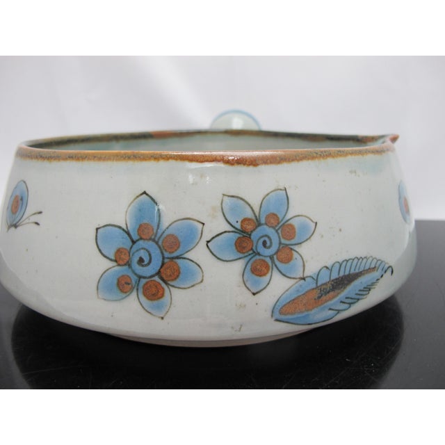Ken Edwards El Palomar Blue Bird Tonala Mexico Folk Art Pottery Casserole For Sale - Image 9 of 11