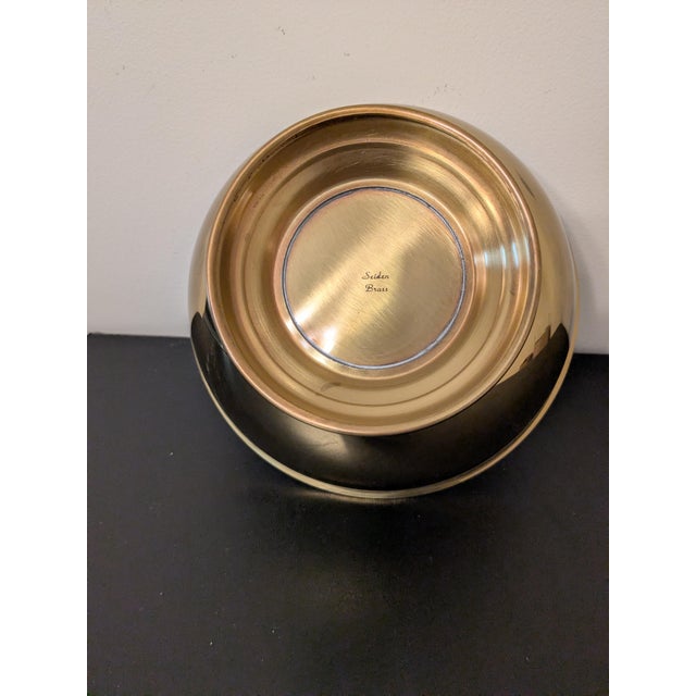 Metal Vintage Mid-Century Seiden Solid Brass Paul Revere Style Footed Bowl - 8.25" For Sale - Image 7 of 15