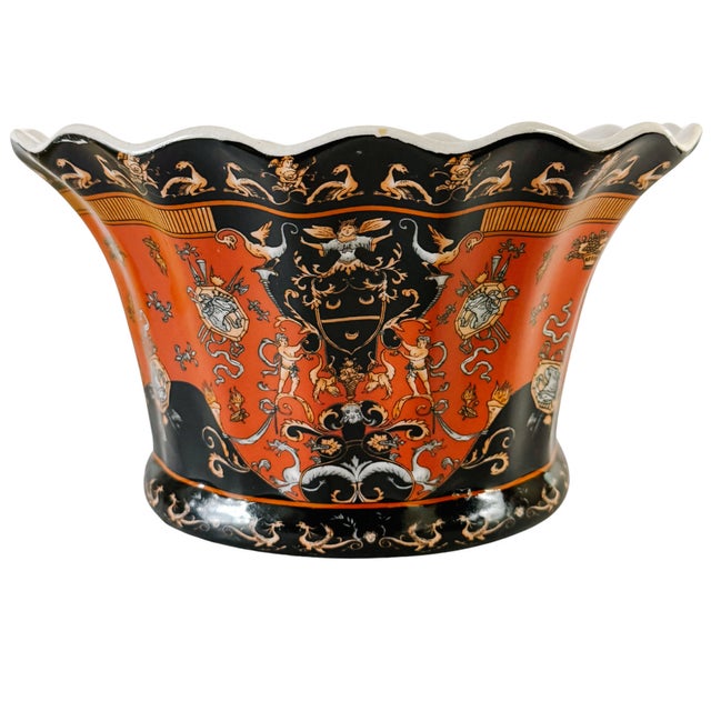 Late 20th Century United Wilson Neoclassical Scalloped Ceramic Cachepot For Sale - Image 4 of 7