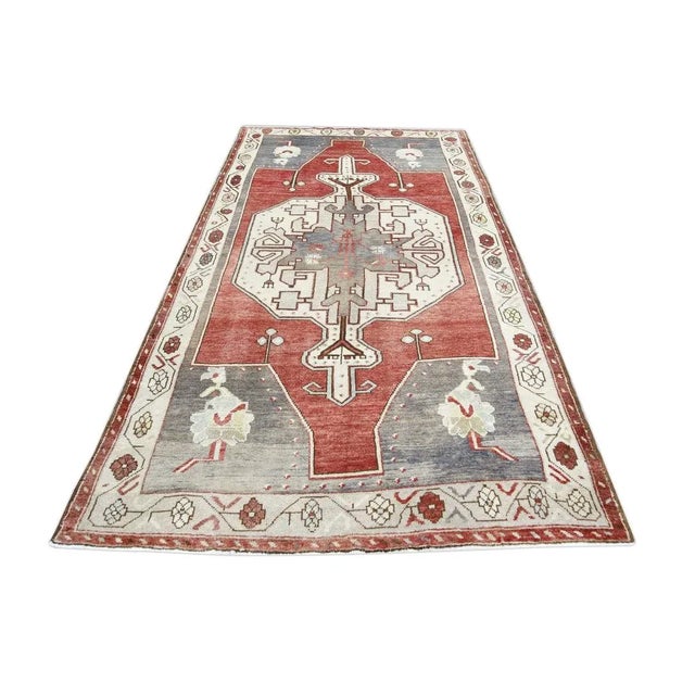 Oriental Hand Knotted Rug Turkish Vintage Oushak 5'5" x 9'8" For Sale - Image 9 of 9