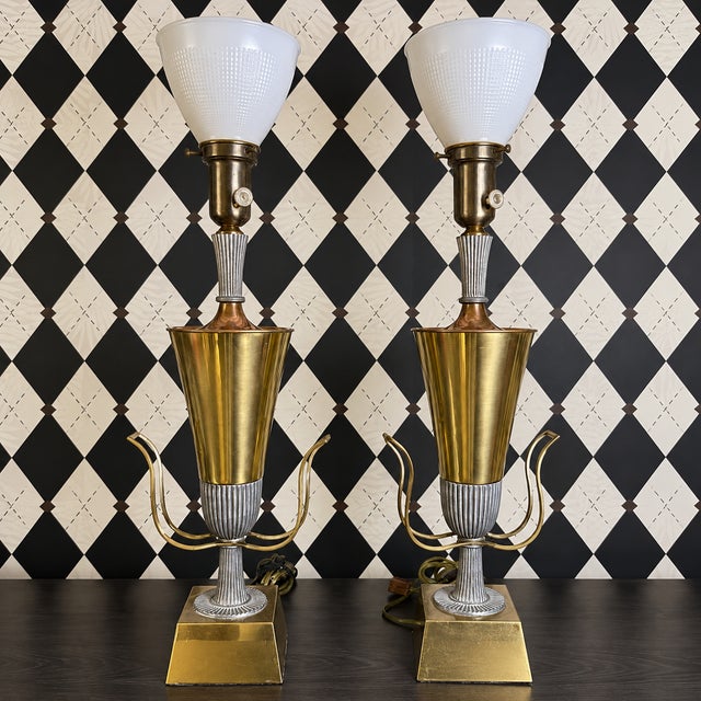 Tommi Parzinger 1960s Art Deco Tommi Parzinger Brass Copper Table Lamps Mixed-Metal Sculptural with Glass Shades - Pair For Sale - Image 4 of 9