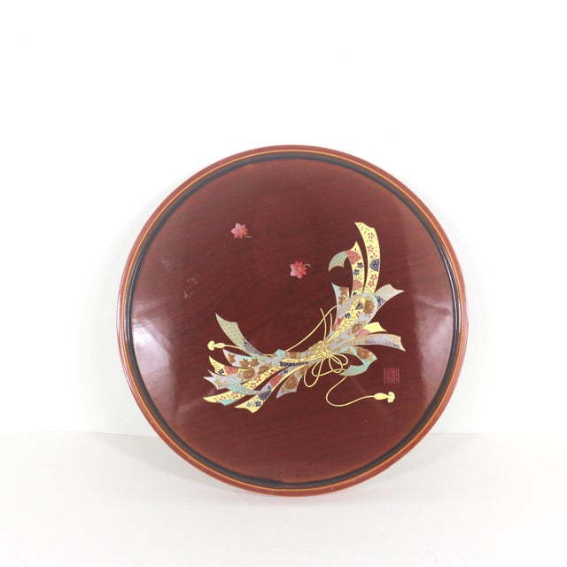Japanese Vintage Japanese Lacquered Wood Tray Small Round Gold Detail Signed For Sale - Image 3 of 12