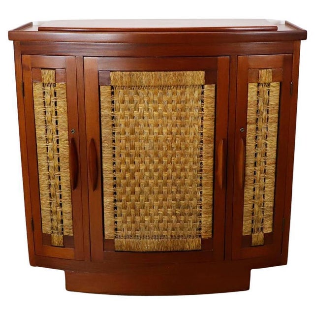 1960s Original Bar Credenza in the style of Clara Porset For Sale - Image 13 of 17