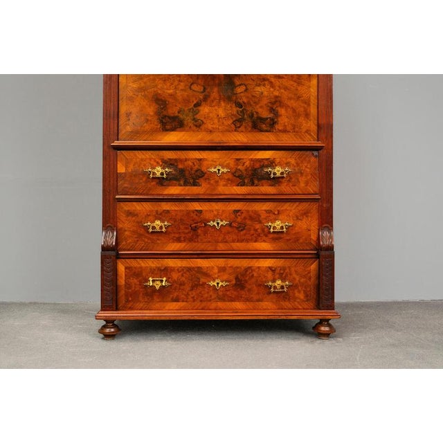 19th Century Gründerzeit Secretary Desk in Walnut For Sale - Image 13 of 18