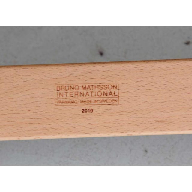 Set of Mid-Century Modern Scandinavian Miranda Lounge Chairs attributed to Bruno Mathsson, 1940s For Sale - Image 17 of 18