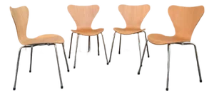 Set of 4 Arne Jacobsen Beech Series 7 Chairs for Fritz Hansen Model 3107