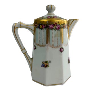 Mid 20th Century Victorian Royal Schwarzburg German Porcelain Teapot With Hand-Painted Fruit & Gilt Accents For Sale