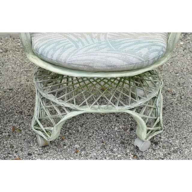 Mid 20th Century Russell Woodard Woven Spun Fiberglass Swivel Rolling Club Lounge Chairs & Ottoman For Sale - Image 10 of 12