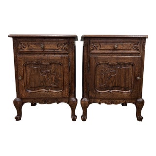 Traditional Style Brown Wood Nightstands - Set of 2 For Sale