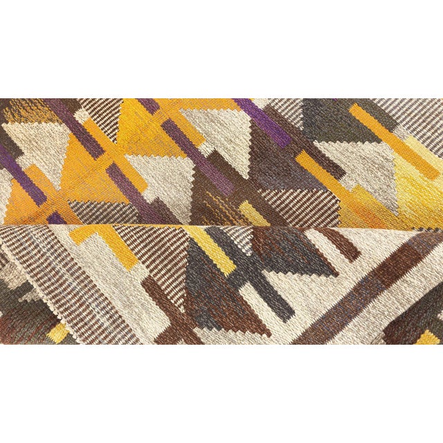 Gray Doris Leslie Blau Midcentury Swedish Rolakan Rug by Gavleborgs Lans Hemslojd For Sale - Image 8 of 9