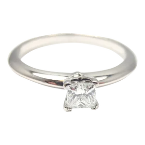 Tiffany & Co. PLATINUM SQUARE CUT DIAMOND 0.22CT VS2 D TRIPLE X ENGAGEMENT RING, size 6