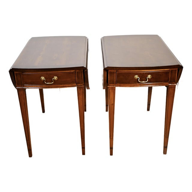 1950s English Hepplewhite Birdseye Maple Banded Walnut Pembroke Drop Leaf Tables For Sale