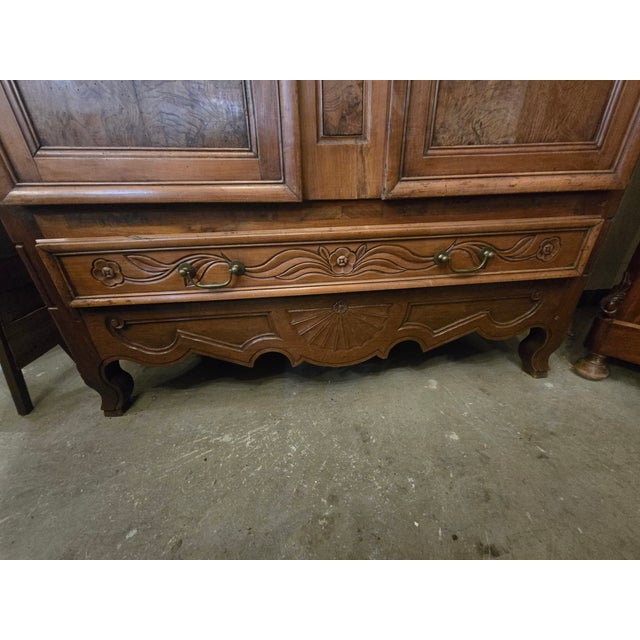 Late 19th Century French Carved Walnut Armoire With Burl Panels For Sale - Image 10 of 10