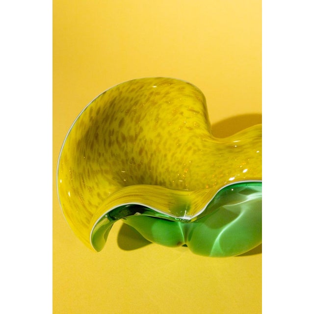 Light Green Vintage Sculptural Bowl, Murano Attributed, Designer Alfredo Barbini for Archimede Seguso Attributed For Sale - Image 8 of 12