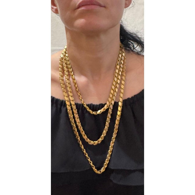 18 Karat Yellow Gold Handmade Chain 76 Inch Unique Opera Length For Sale - Image 9 of 15