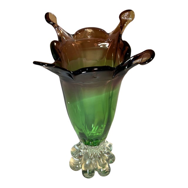 Mid-Century Murano Art Glass Purple 4 Point and Green Vase For Sale