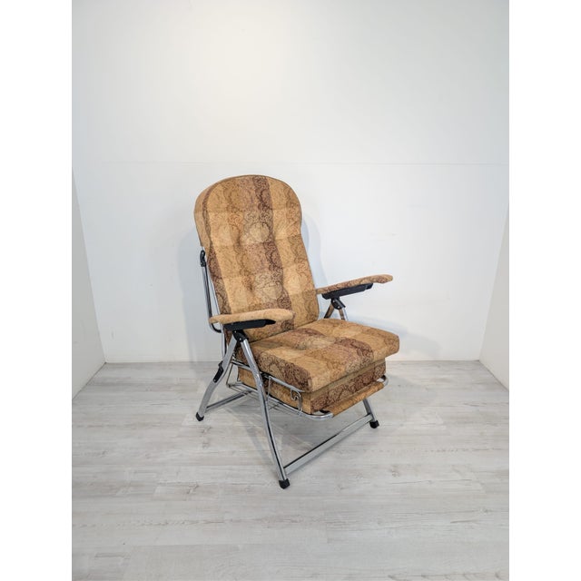 Bauhaus Bauhaus Italian Reclining Armchair with Ottoman, 1970s For Sale - Image 3 of 17