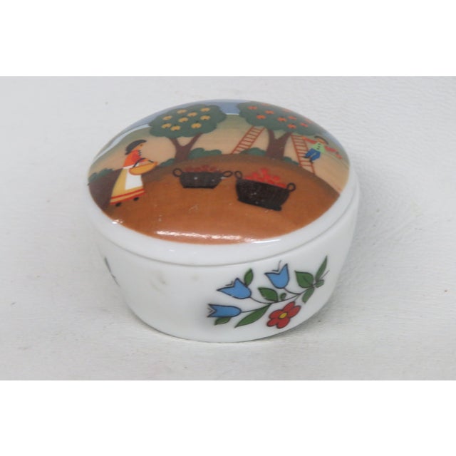 1980s Reutter Porzellan W Germany Lidded Trinket Jewelry Box Furstenhofer Apples 4767b For Sale - Image 5 of 10