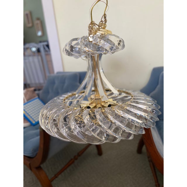 Vintage Modern Hollywood Regency Lucite Ribbon Prism Chandelier For Sale - Image 11 of 12