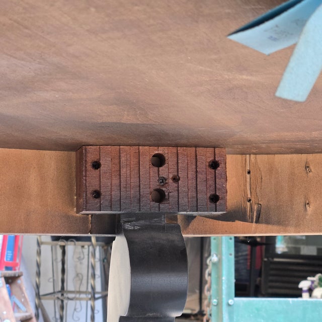 Traditional Henredon Wooden Round Dining Table For Sale - Image 10 of 10