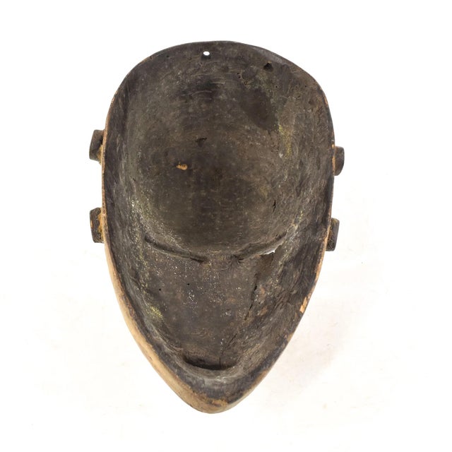 Early 20th Century Early 20th Century Salampasu Wood Mask For Sale - Image 5 of 7