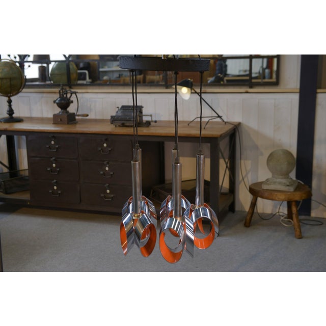 1960s Chrome Metal Cascade Pendant Light from Massive Lighting, 1960s For Sale - Image 5 of 8