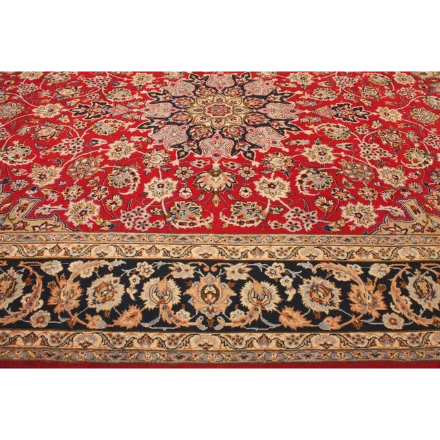 Middle Eastern Rug in Wool For Sale - Image 10 of 11