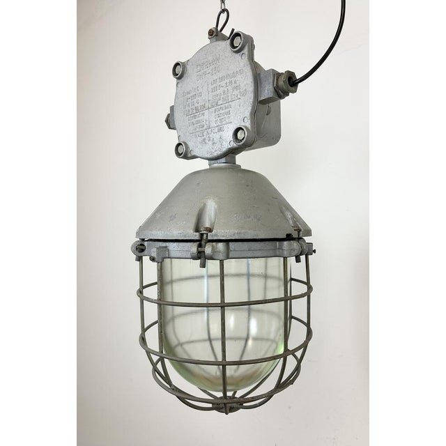 1970s Large Industrial Cast Aluminium Cage Pendant Light, 1970s For Sale - Image 5 of 17