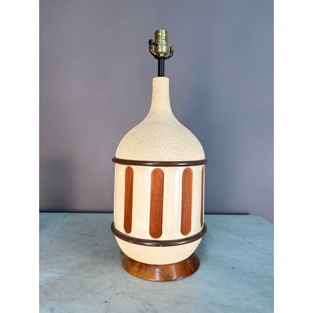 Quartite Creative Corp. Vintage Mid Century Jug Cream & Wood Table Lamp For Sale - Image 4 of 7