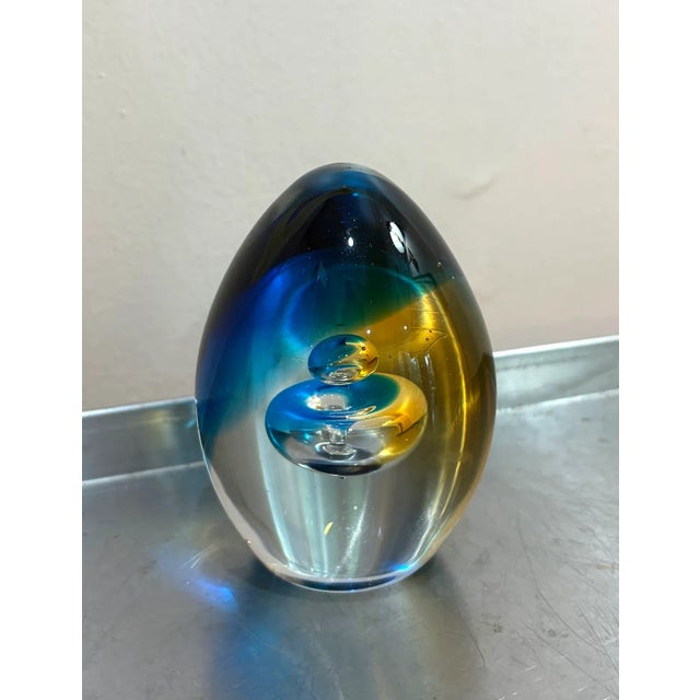 Mid-Century Modern Murano-Style Blue/Yellow Egg Glass Paper Weight For Sale - Image 3 of 3
