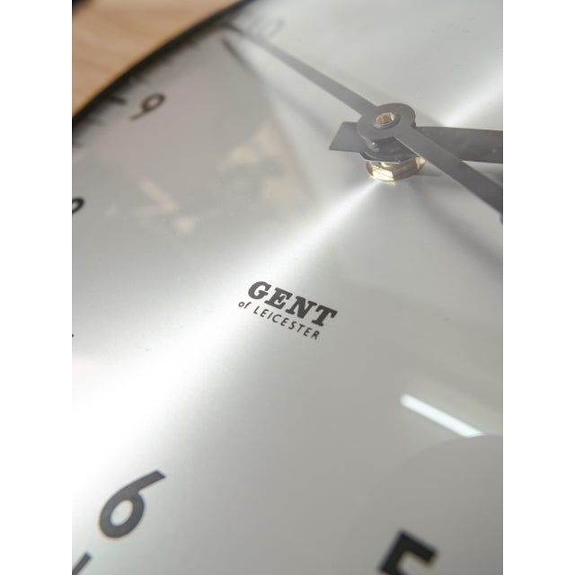 Black Clock in Black from Gent of Leicester, England, 1960s For Sale - Image 8 of 11