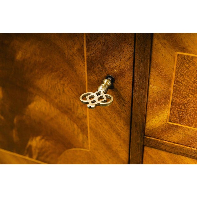 English Style Sideboard in Mahogany For Sale - Image 13 of 14