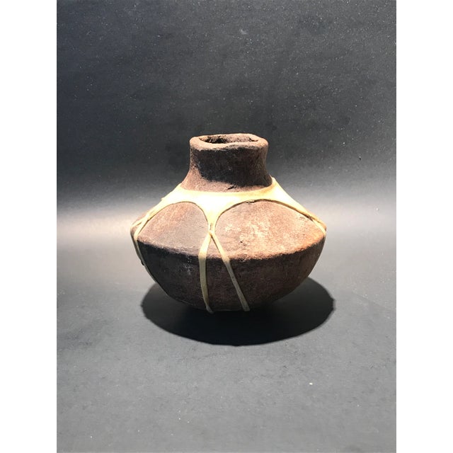 18th Century Tarahumara Terracotta Tesgüino Fermenting Pot For Sale - Image 4 of 7
