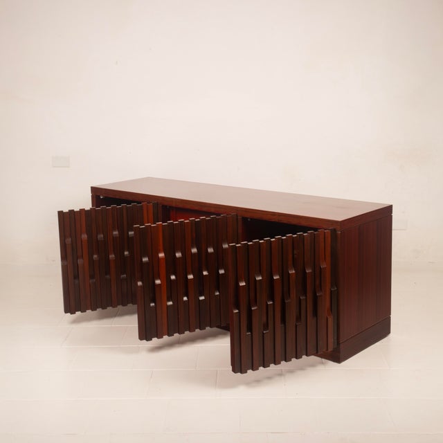 Gaetano Scultura 99 Padouk Wood Sideboard by Luciano Frigerio for Frigerio di Desio For Sale - Image 9 of 18